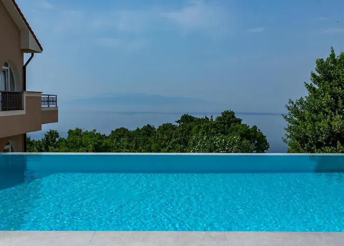 Vortex Apartment, Opatija Riviera アパート *